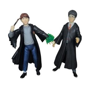 Vintage Y2K Mattel Ron Weasley and Harry Potter Action Figures